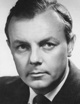 Кирилл Лавров
