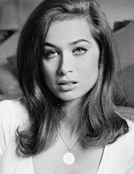 Valerie Leon