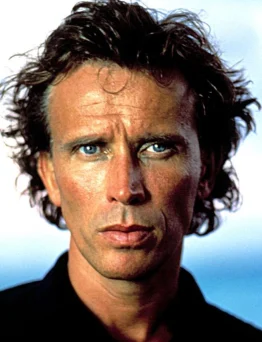 Peter Weller