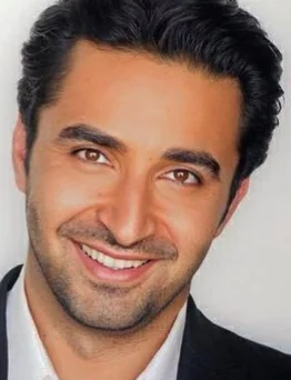 Pej Vahdat