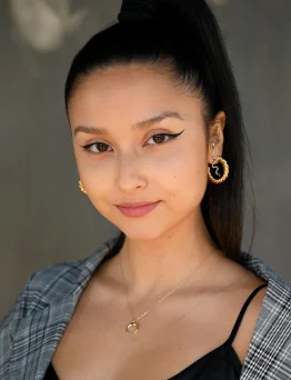 Lora Lee