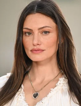 Phoebe Tonkin