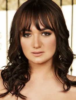 Charlotte Cross