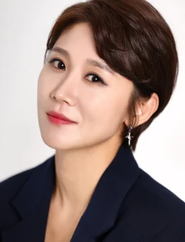 Yoo Yeon
