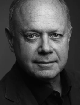 Jonathan Coy
