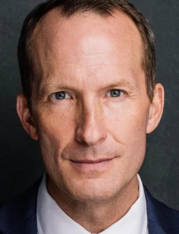 Ian Lyons