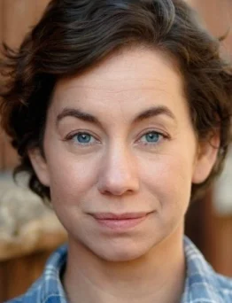 Annie Karstens