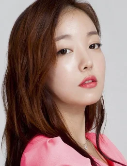 Moon Ji-in
