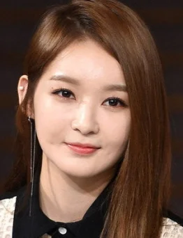 Kang Min-kyung