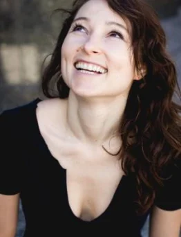 Janina Elkin