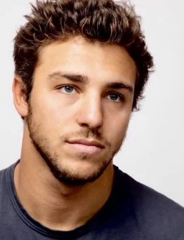 Tanner Zagarino