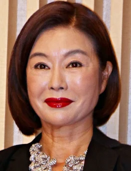 김청