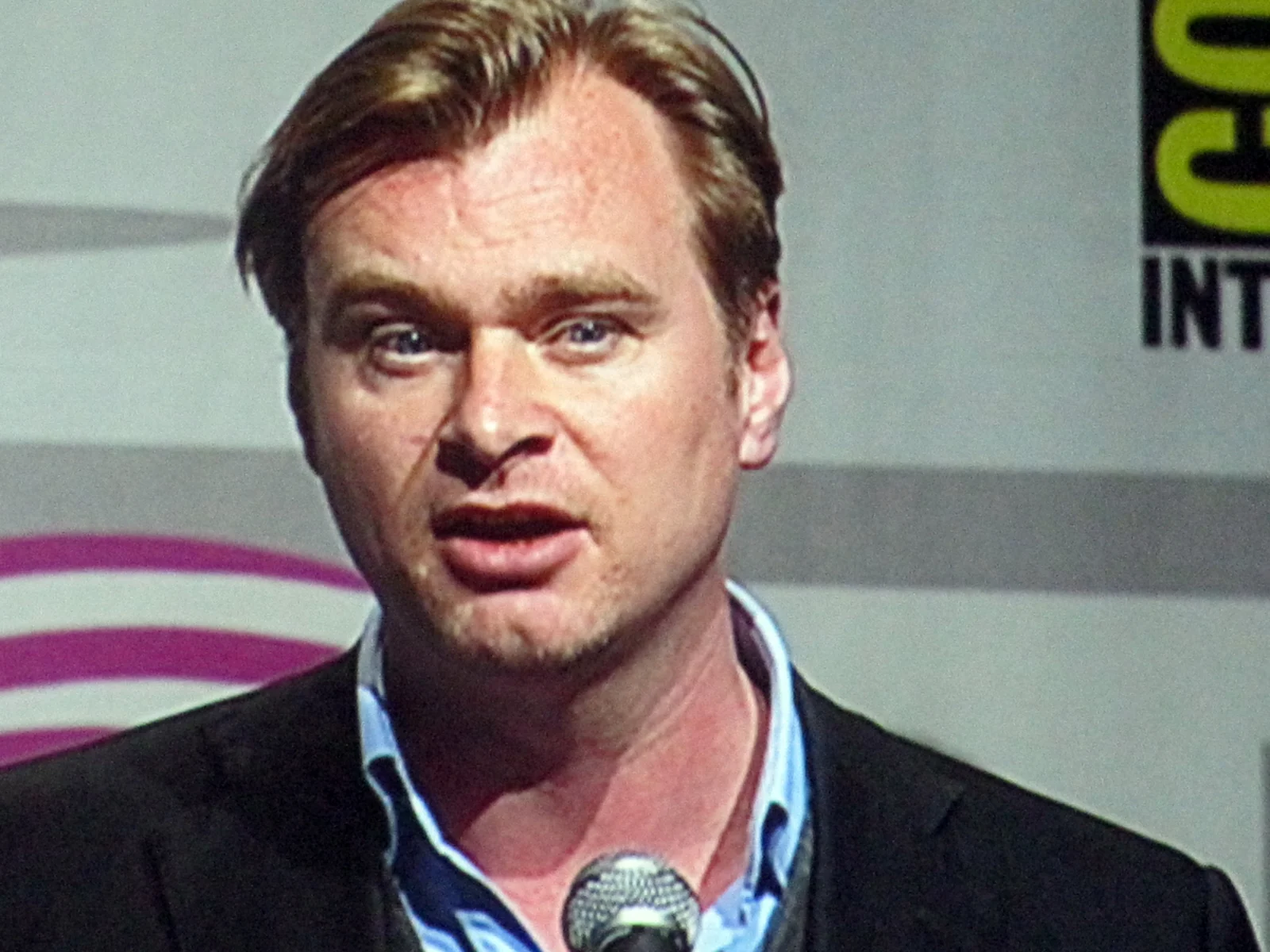 Christopher Nolan speaking at the Inception panel at WonderCon 2010.
